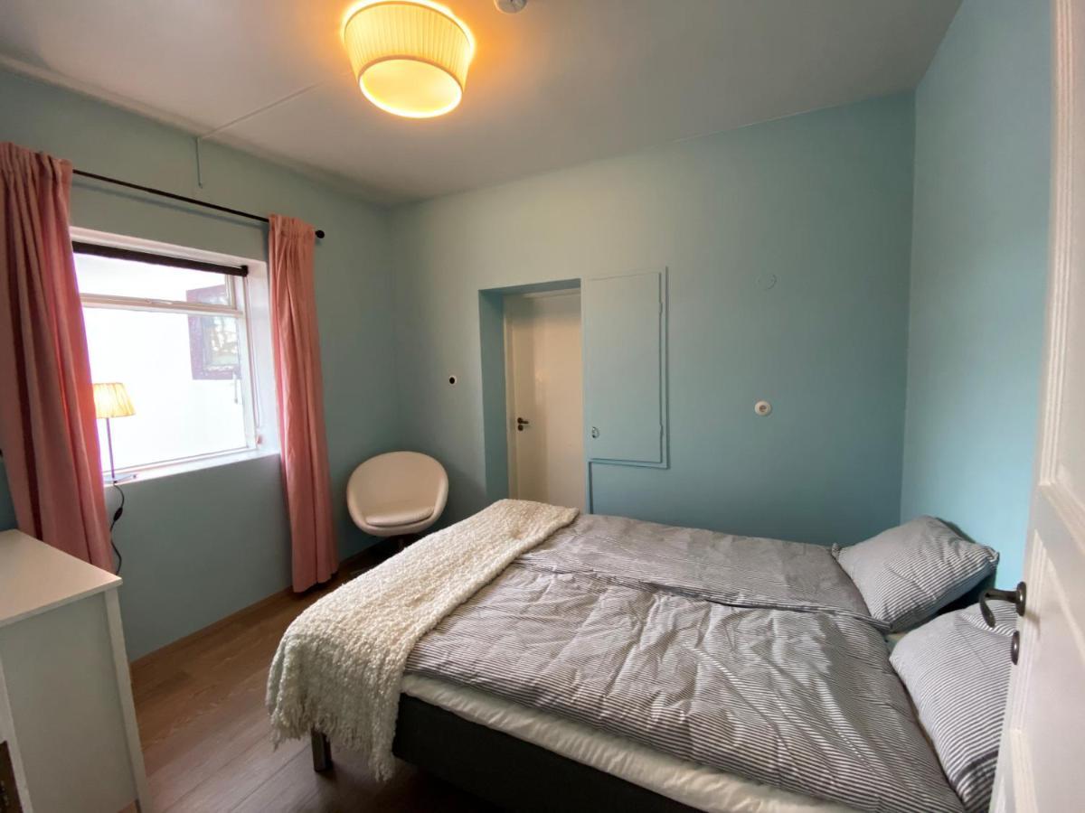 Helluland Guesthouse Saudarkrokur エクステリア 写真