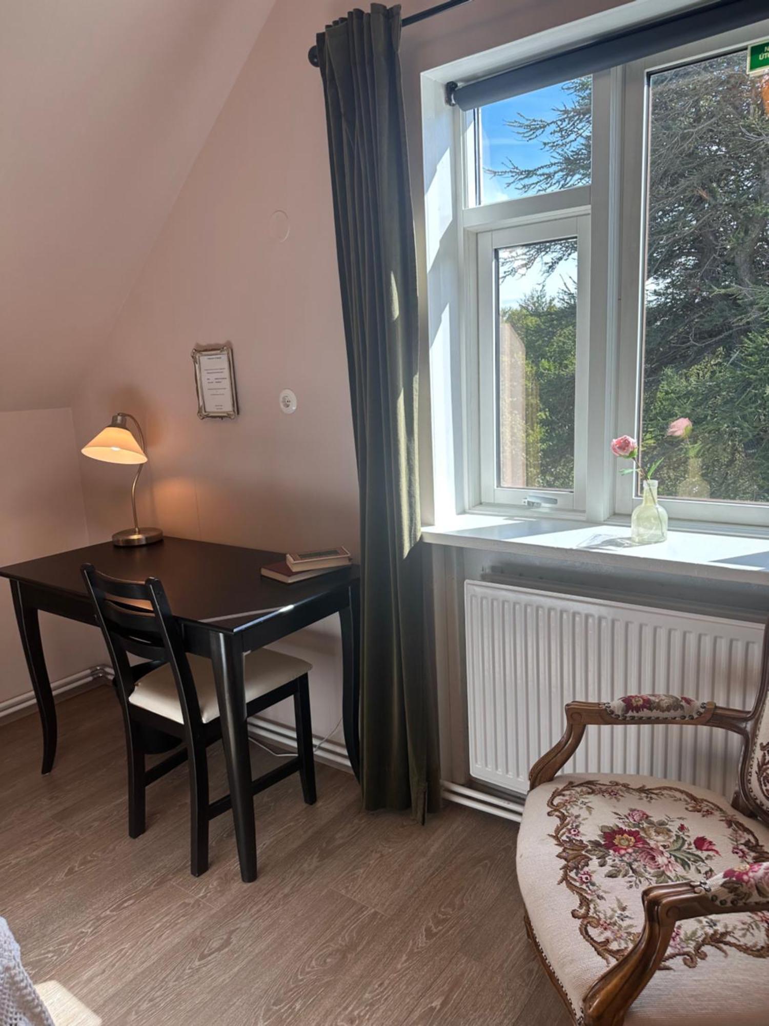 Helluland Guesthouse Saudarkrokur エクステリア 写真