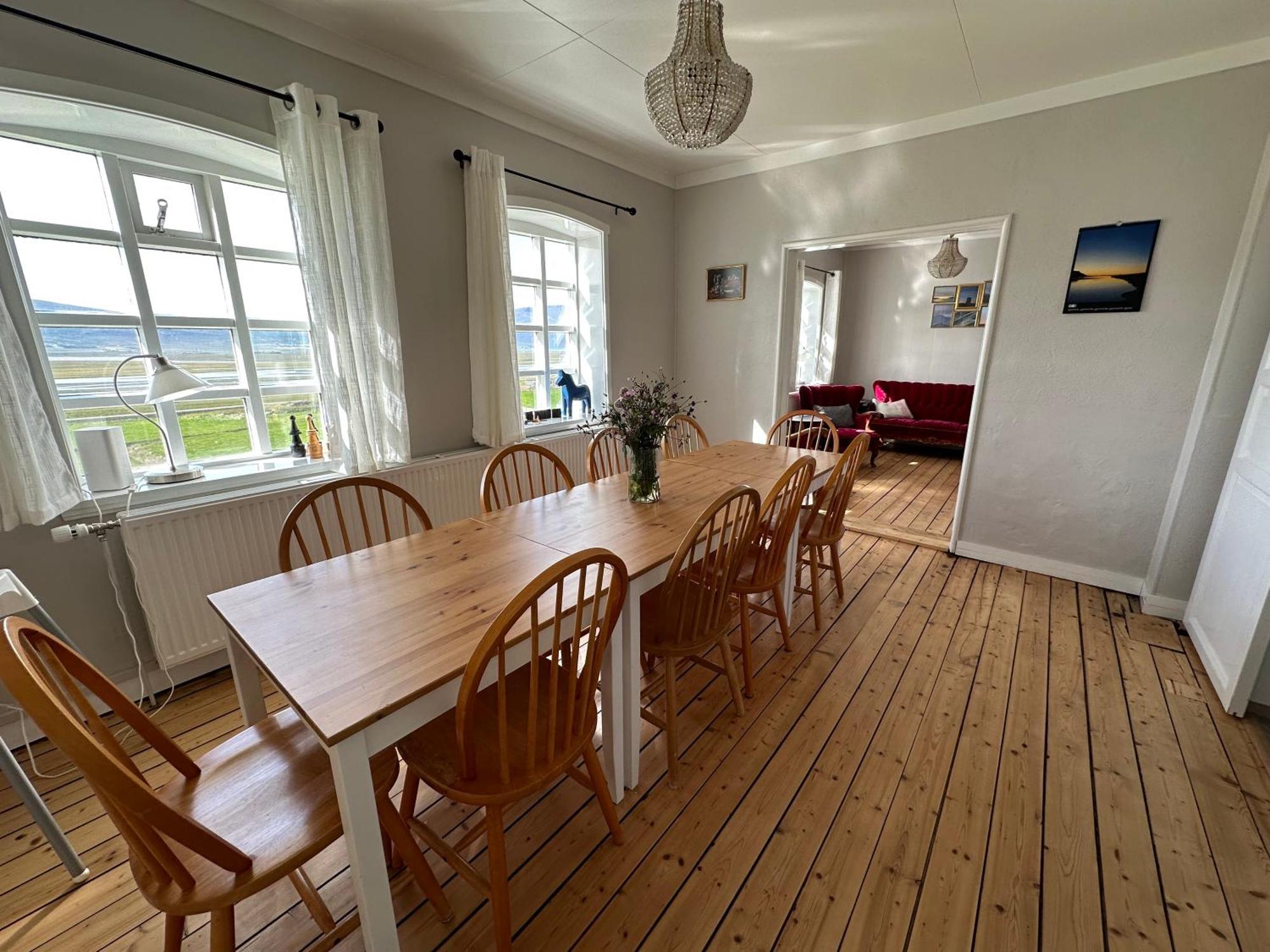 Helluland Guesthouse Saudarkrokur エクステリア 写真