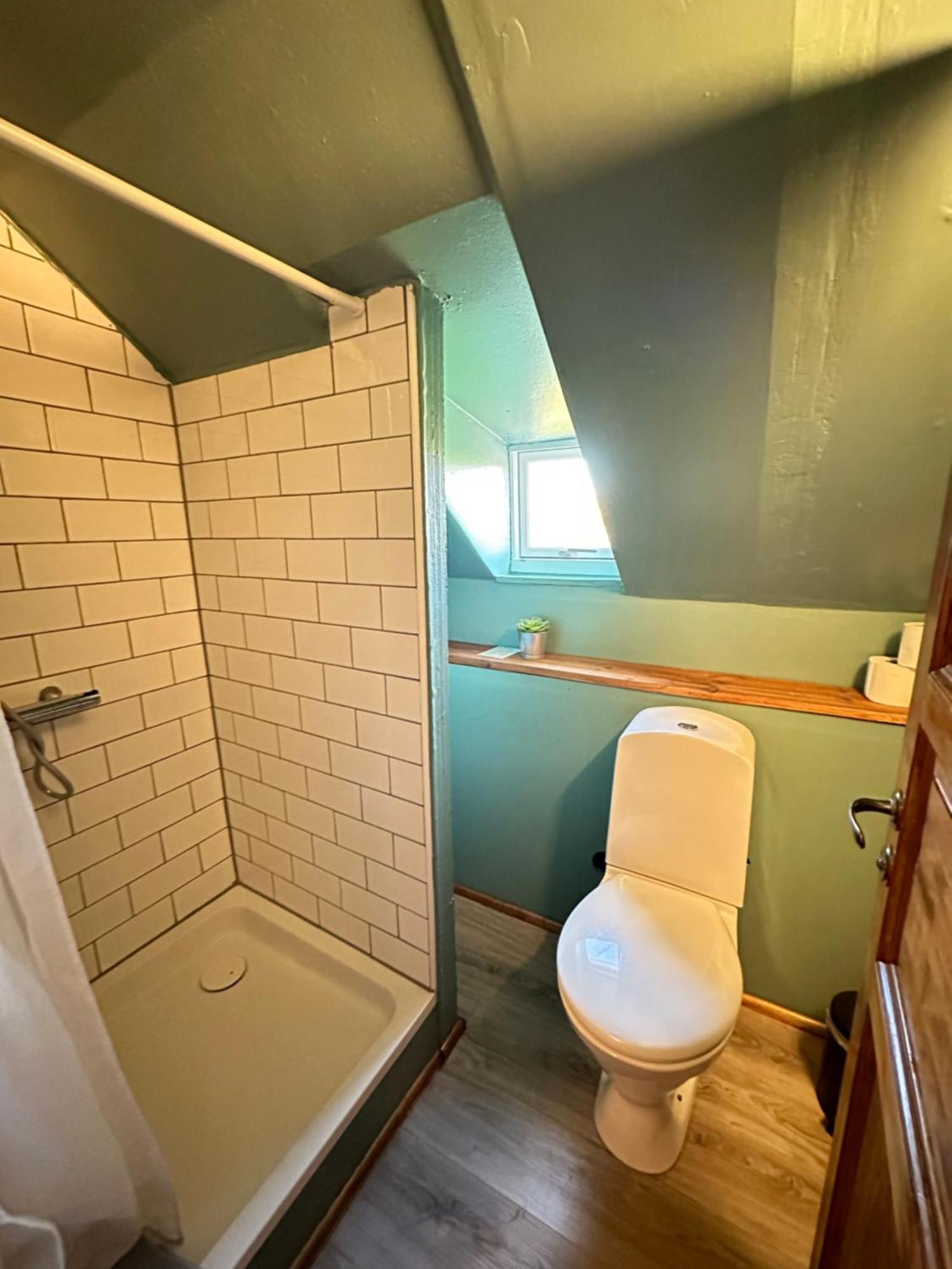 Helluland Guesthouse Saudarkrokur エクステリア 写真